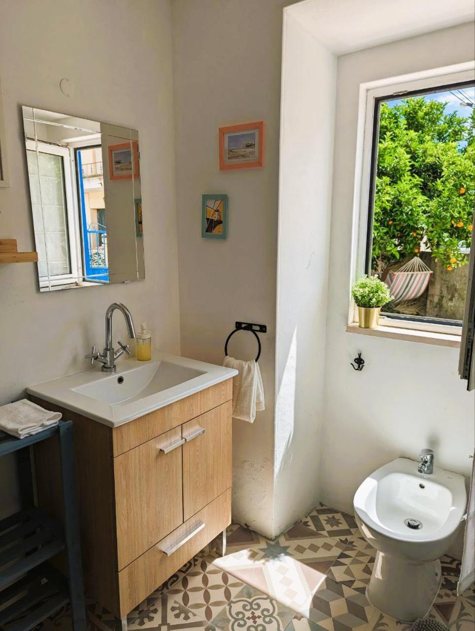 Cozy 3 Bedroom Home - Close To Beach Lourinhã Eksteriør billede